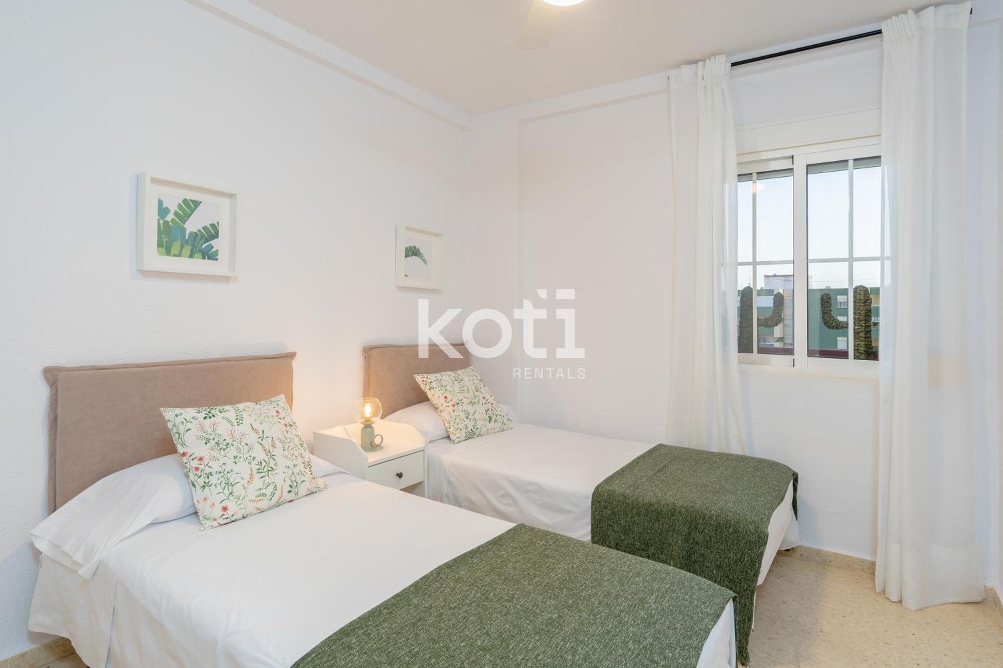 Koti Rentals - Diana ฟูเอนฮิโรลา ภายนอก รูปภาพ