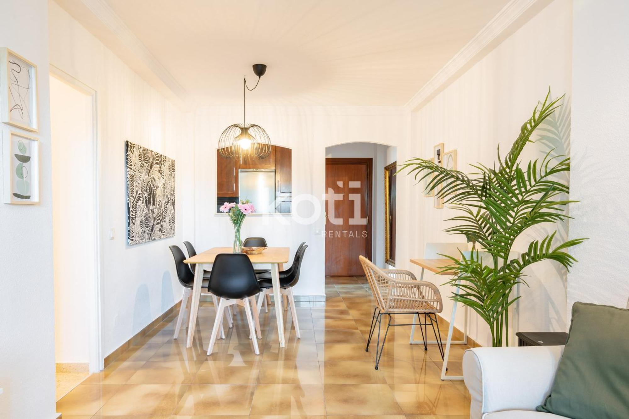 Koti Rentals - Diana ฟูเอนฮิโรลา ภายนอก รูปภาพ